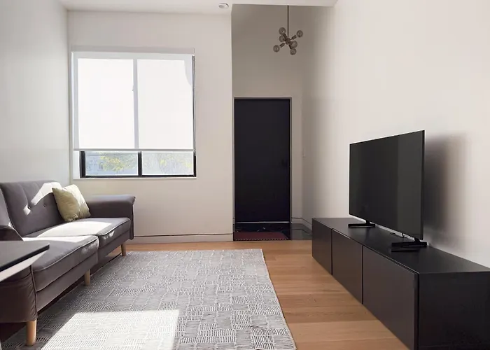 New Beautiful Modern One Bedroom Apt In Brooklyn At Rem-Casa